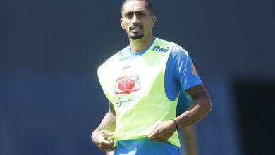 Raphinha sofre lesão muscular, mas segue com a Seleção na Copa do Mundo