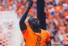 Holanda vence a Tunísia e assegura o primeiro lugar do grupo F