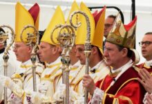 Vaticano excomunga seis bispos da Fraternidade São Pio X