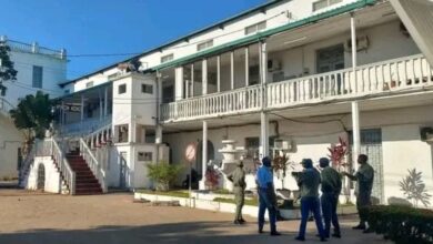 Greve prejudica atendimento público no município de Quelimane