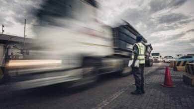 Afinal, a que horas devem circular os camiões?