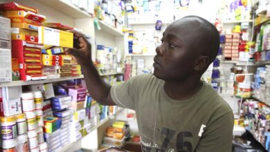 DENUNCIA A ANARME: Farmacêuticos abrem brechas para medicamentos duvidosos