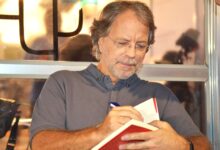 Mia Couto participa no festival literário na Polónia