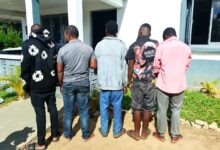 Cinco detidos por roubo de 28 telemóveis em Inhambane