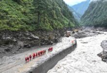 Sobe para 472 número de mortos devido à enxurrada na fronteira Nepal-Tibete