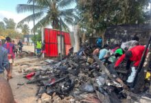 Fogo destrói cinco barracas em Pemba