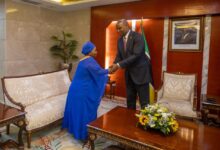 Chapo recebe Nkosazana Dlamini-Zuma - Jornal Notícias